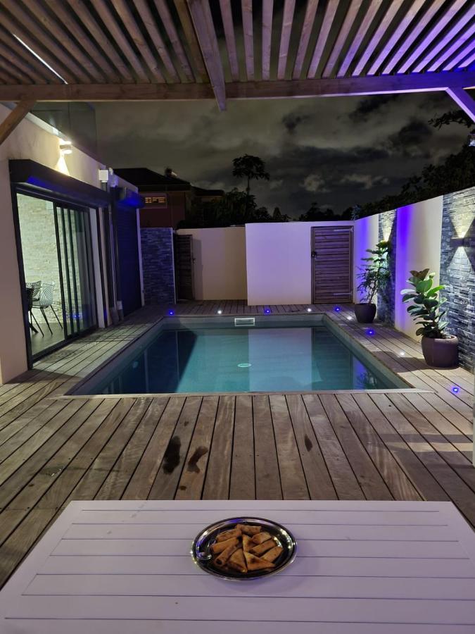 Villa Jasmin Standing Piscine Chauffee 4 Ch 9 Pers Baie-Mahault Eksteriør bilde